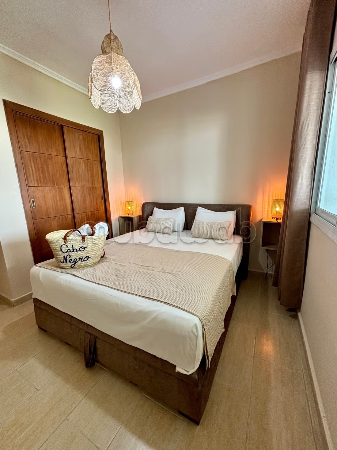 Location d'un appartement à Cabo Negro. Surface de 150 m². Belle terrasse et jardin - Photo 10
