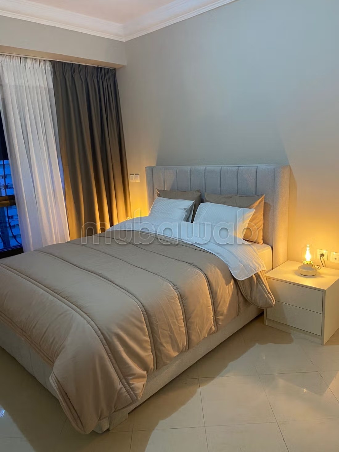 3 BR Apartment 2min from city center mall