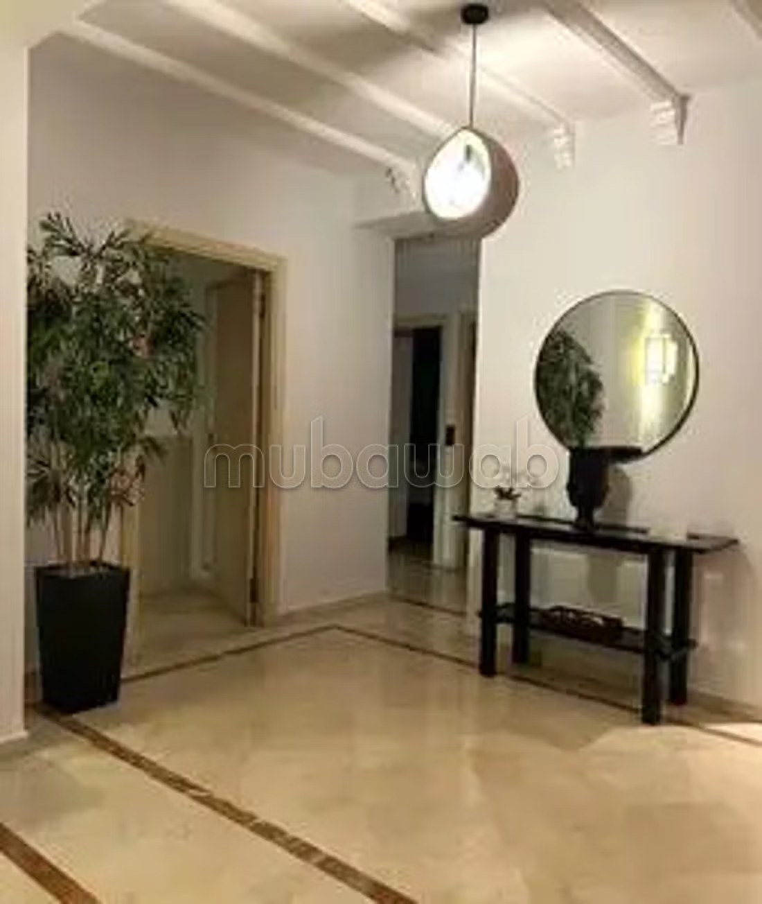 Appartements à louer à Triangle d'Or. 3 belles chambres. Avec ascenseur et terrasse