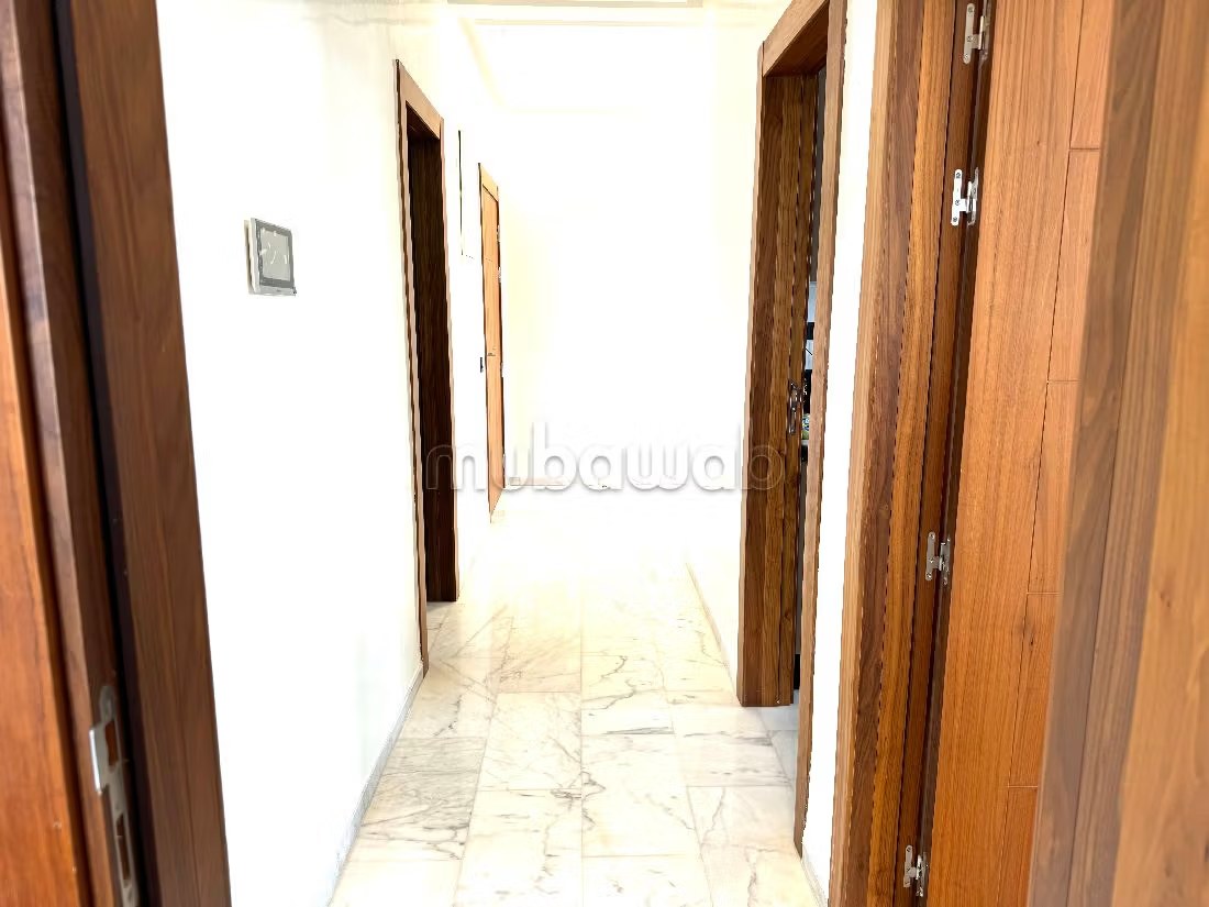 Appartement à louer courte durée à Agadir bay secteur touristique 
deux chambre salon cuisine équipée superficie 75 mètres carrés piscine à 300 mètres de la plage - Photo 15
