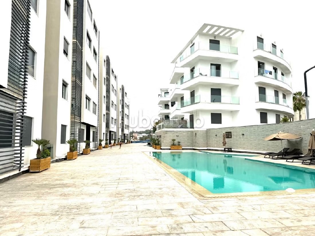 Appartement à louer courte durée à Agadir bay secteur touristique 
deux chambre salon cuisine équipée superficie 75 mètres carrés piscine à 300 mètres de la plage - Photo 8