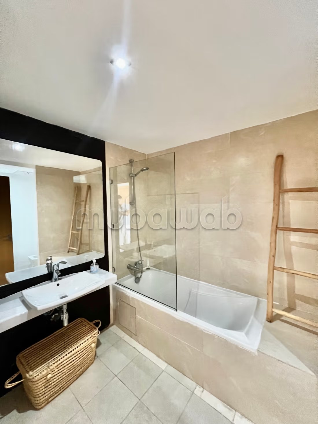 Location d'un appartement à Malabata. 3 belles chambres. Vue sur mer et porte blindée - Photo 21