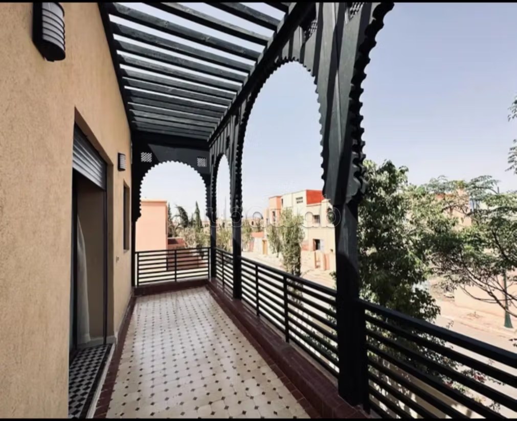 Villas et maisons de luxe à louer à KLiz. Surface 350 m². Terrasse et jardin - Photo 17