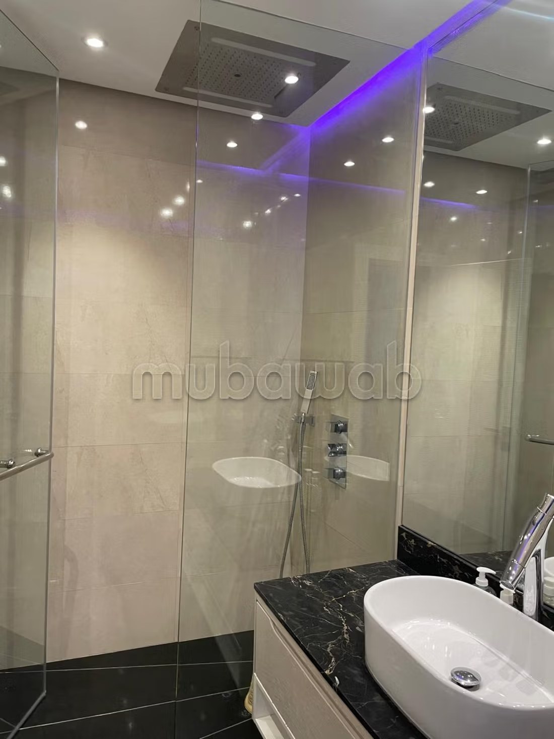 Appartement de vacances à louer à Casablanca Marina. 2 chambres agréables. Porte blindée et vue sur mer - Photo 13