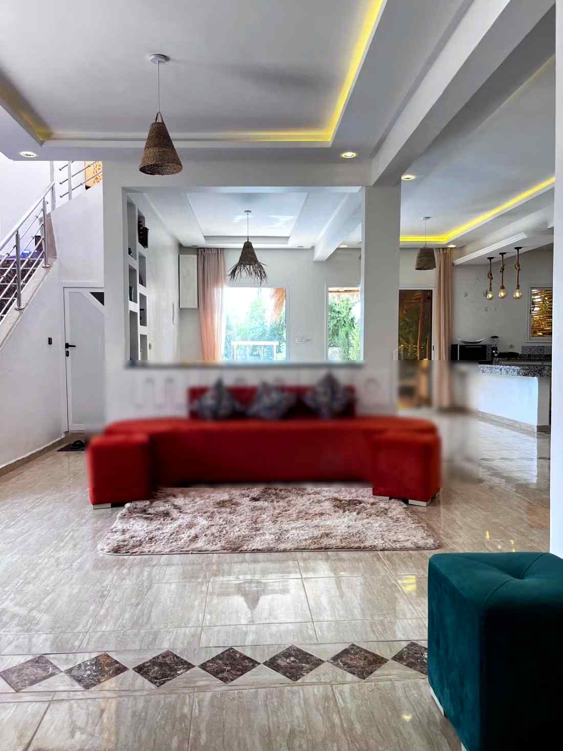 Location saisonnière villa de luxe à Ghazoua. 
Surface totale 800 m². 
Porte blindée et parabole - Photo 12