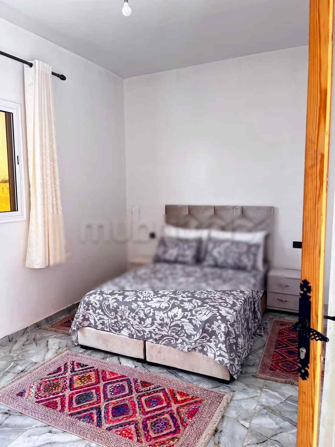 Location saisonnière villa de luxe à Ghazoua. 
Surface totale 800 m². 
Porte blindée et parabole - Photo 21