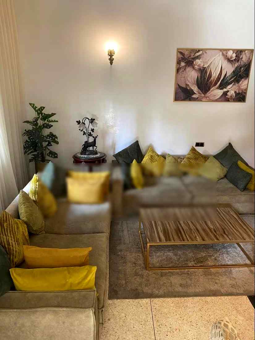 Appartement de vacances à louer à Mers Sultan. Surface de 70 m². Jardin et garage - Photo 2