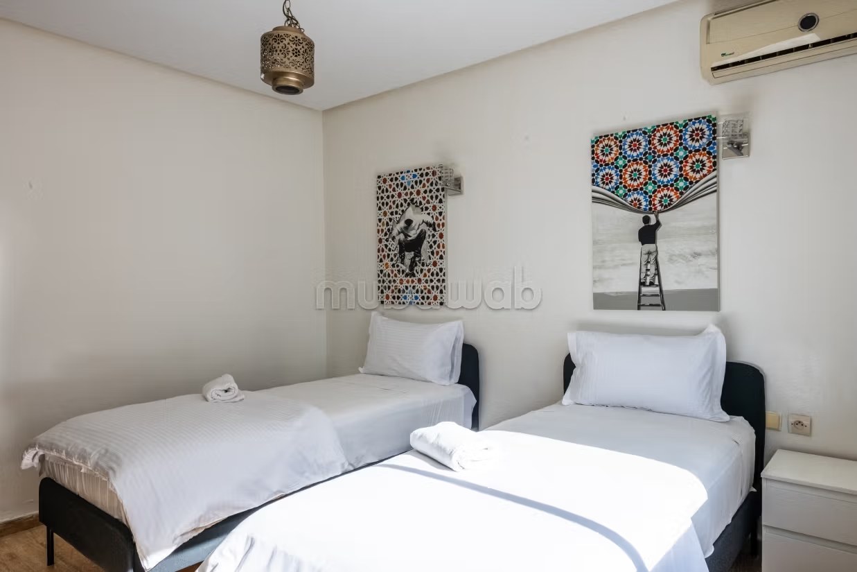 Traditionnel 2chambres salon/Agdal/Parking