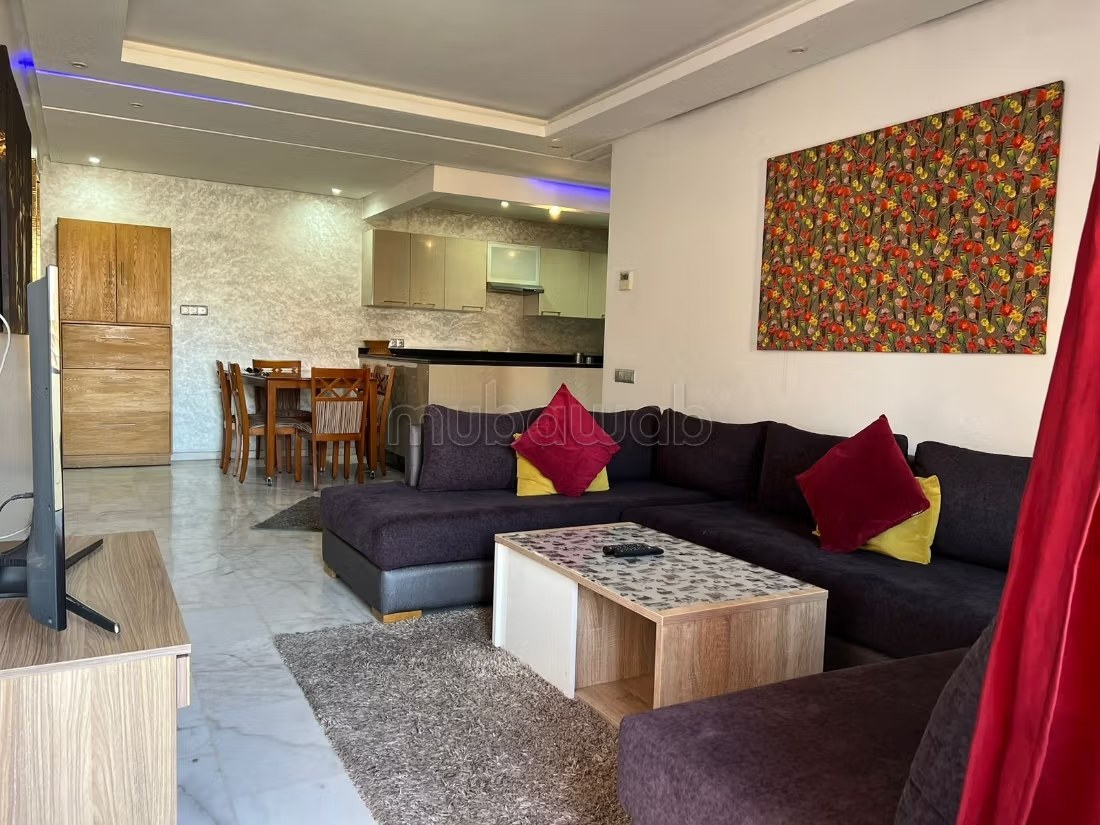 Appartements à louer à Guéliz. Surface totale 90 m². Parking et ascenseur - Photo 2