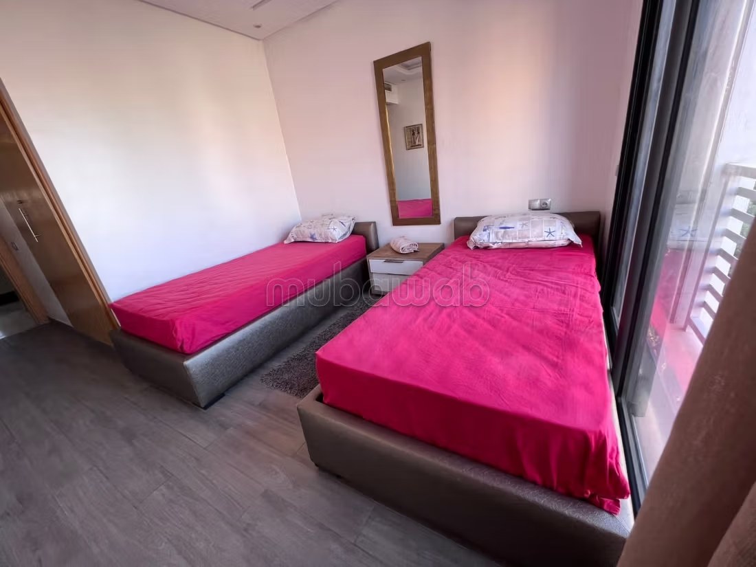 Appartements à louer à Guéliz. Surface totale 90 m². Parking et ascenseur - Photo 3