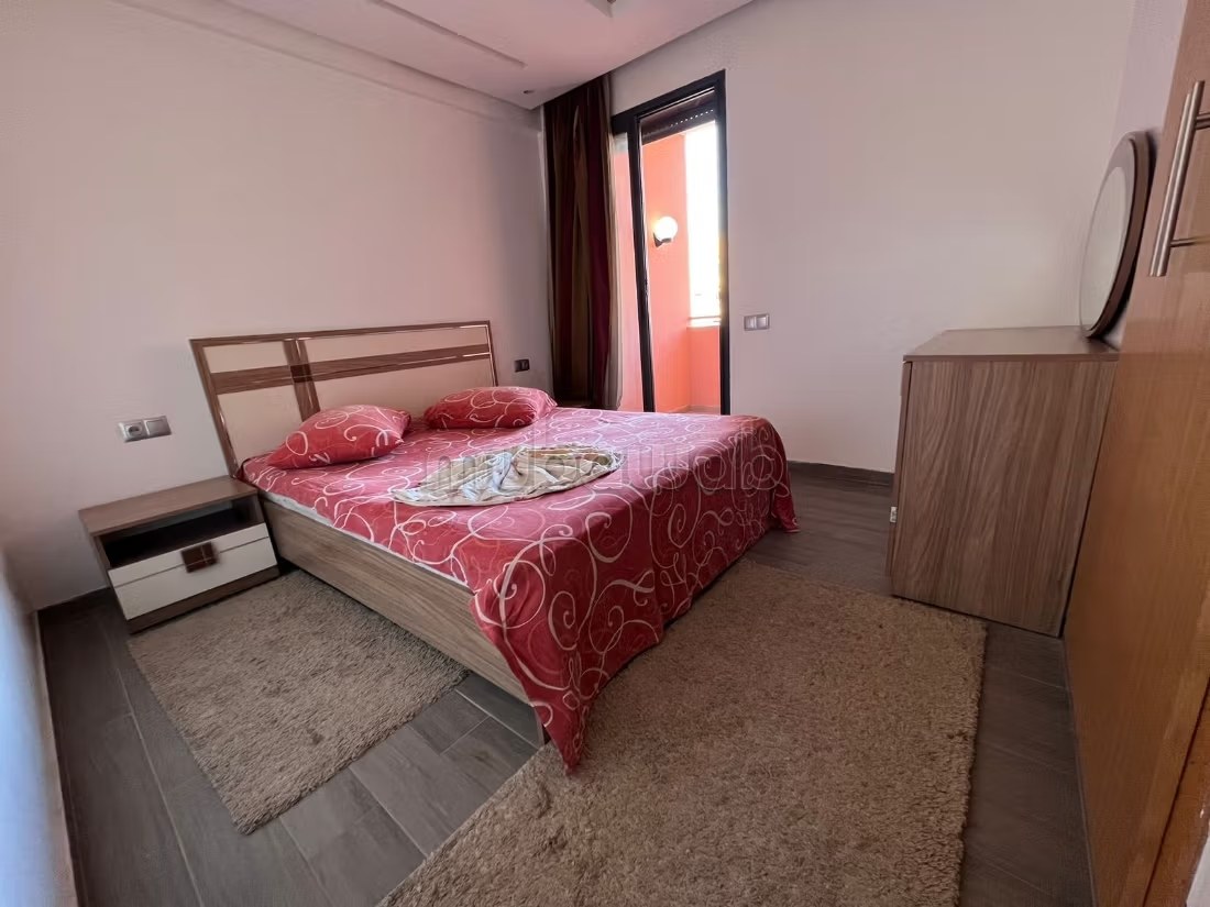 Appartements à louer à Guéliz. Surface totale 90 m². Parking et ascenseur - Photo 4