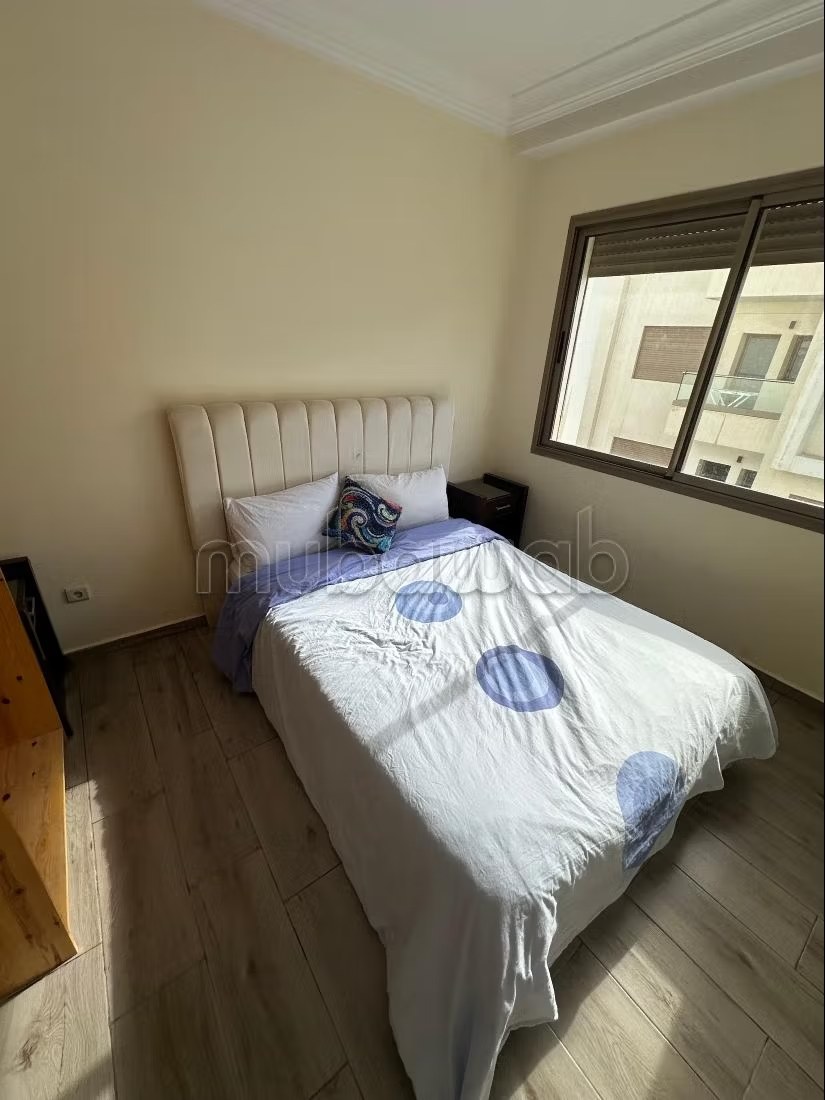 Location d'un appartement en Centre ville. 1 Pièce. Salon Marocain, sécurité - Photo 3