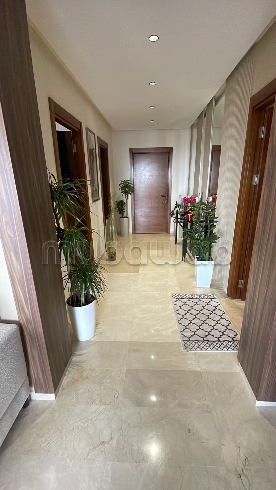 Location d'un appartement à Ain Diab Extension. 
2 chambres agréables. 
Antenne parabolique, résidence sécurisée - Photo 5