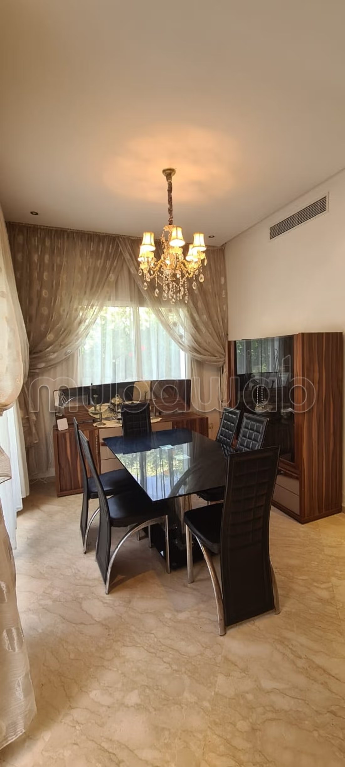 Location d'un appartement à Dar Bouazza. 
4 belles chambres. 
Terrasse et jardin - Photo 9