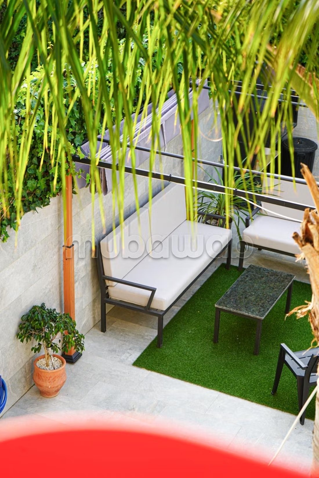 Maison de luxe à louer en Centre. 4 chambres agréables. Places de stationnement et terrasse - Photo 5