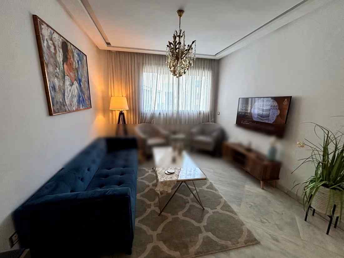 Location d'un appartement à Ain Diab. 2 pièces. Porte sécurisée et chauffage central