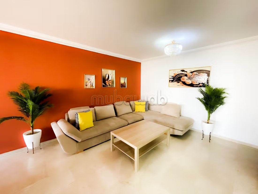 Charment appartement de 3 chambre city centre - Photo 2