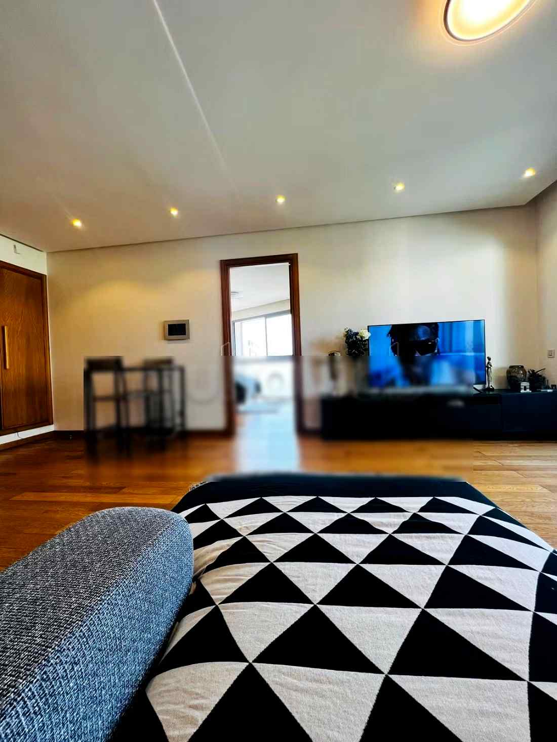 Location saisonnière à Casablanca Marina. 1 chambre. Vue sur mer, double vitrage
