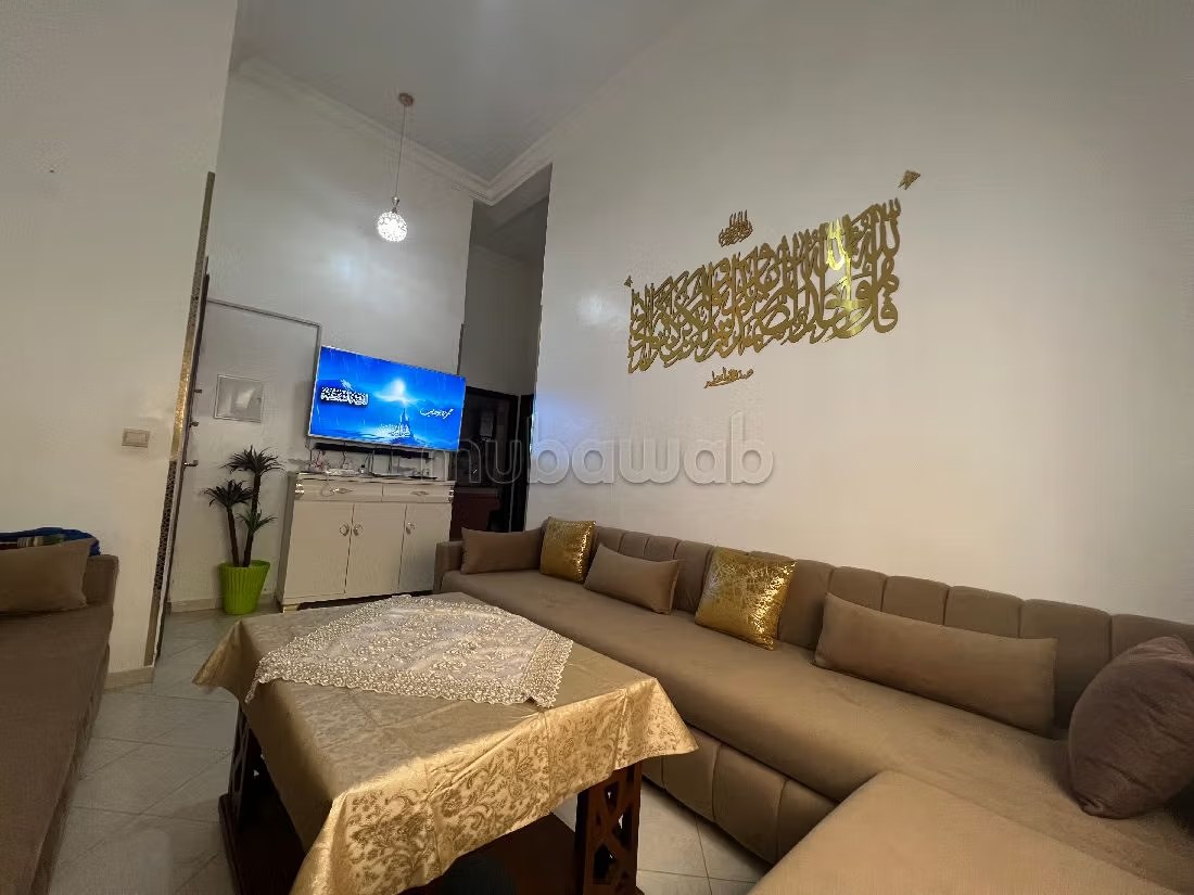 Location d'un appartement à Tanja Balia. 2 chambres. Salon traditionnel et porte blindée - Photo 16