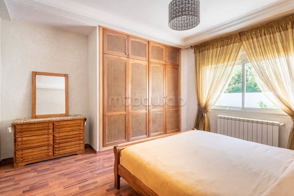 Villa de standing à louer pour vos vacances à Jbel Kbir. Superficie 1000 m². Jardin et terrasse - Photo 50