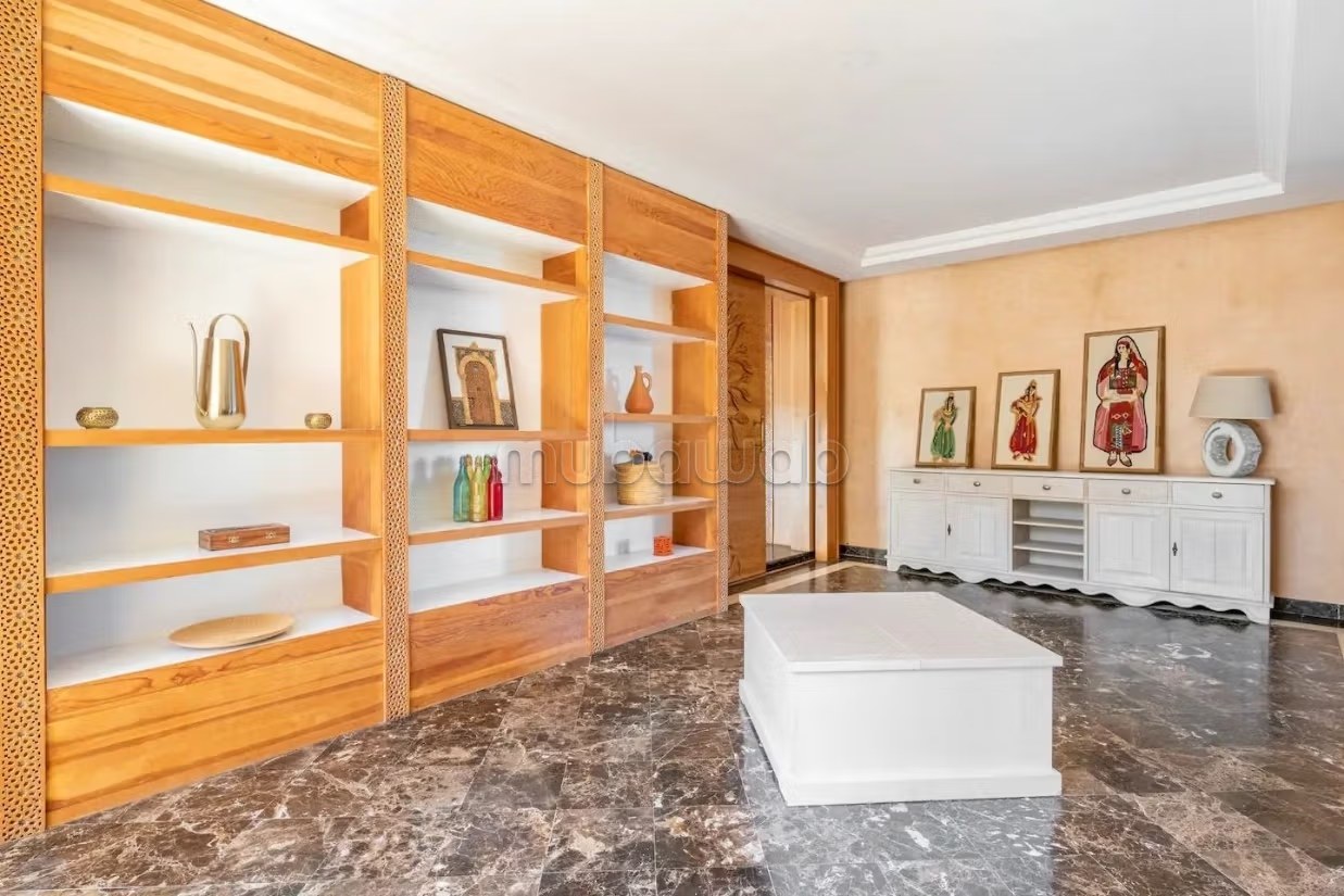 Villa de standing à louer pour vos vacances à Jbel Kbir. Superficie 1000 m². Jardin et terrasse - Photo 58