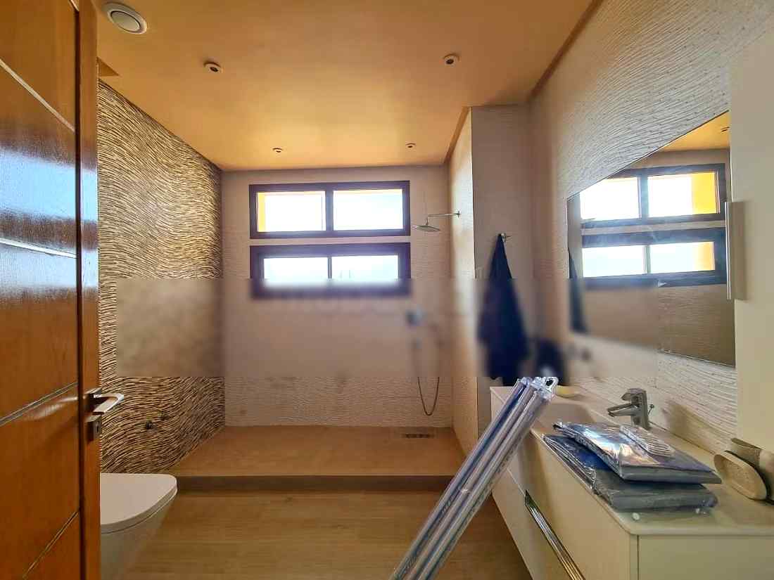 Somptueuse Villa Familiale avec Piscine Privée - Photo 14