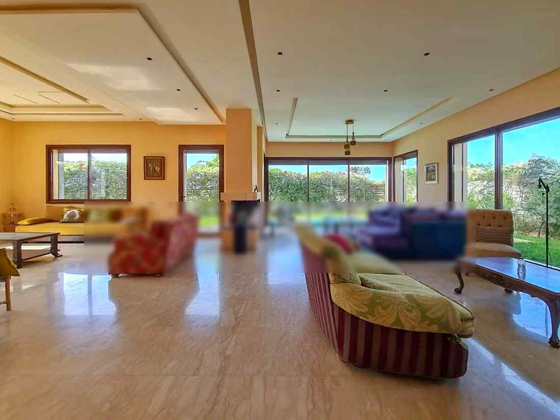 Somptueuse Villa Familiale avec Piscine Privée - Photo 5