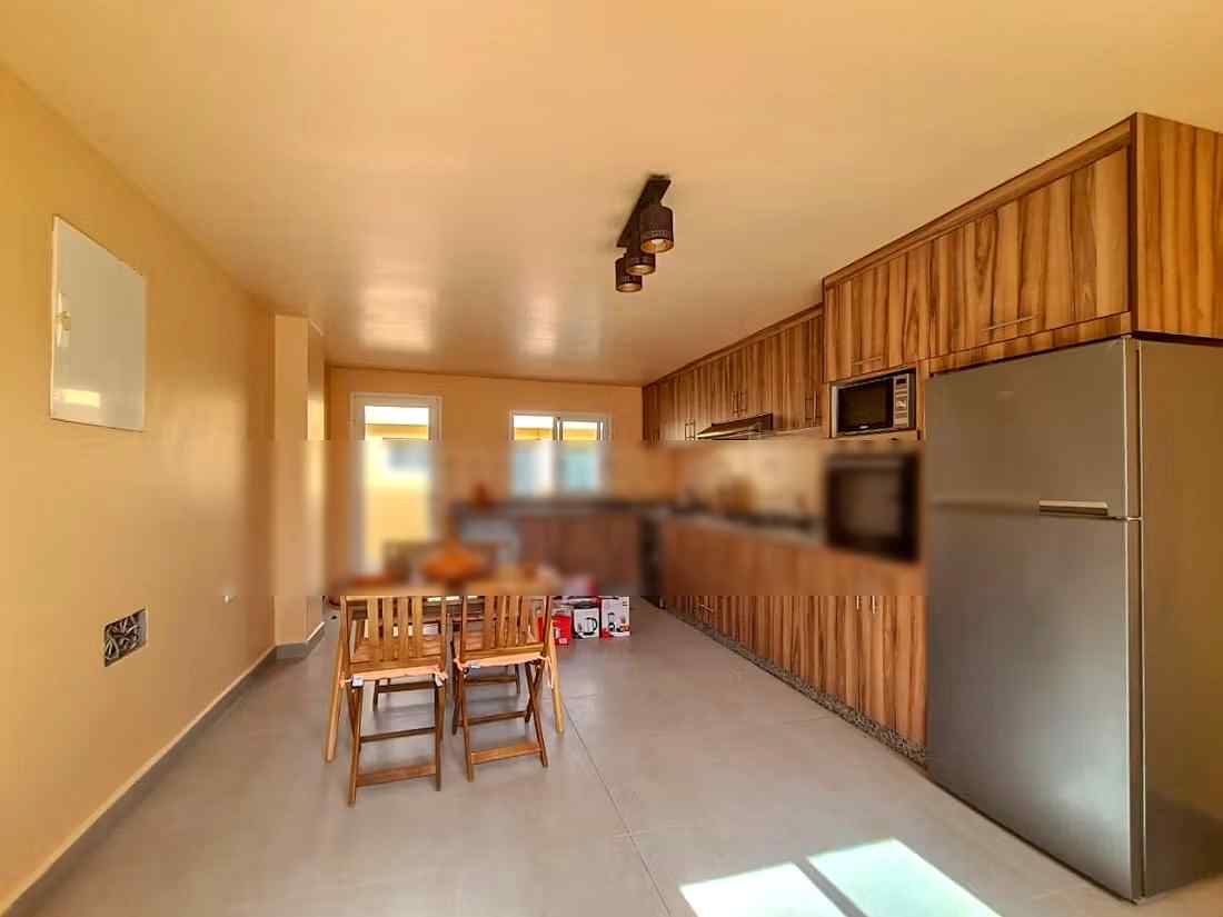 Somptueuse Villa Familiale avec Piscine Privée - Photo 9