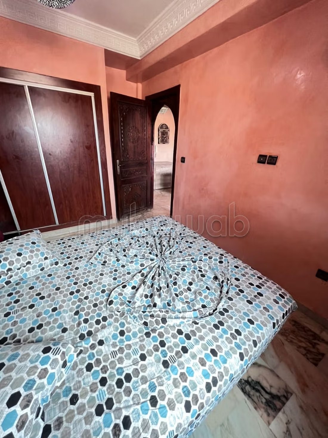Appartement de vacances à louer à Guéliz. 2 pièces. Salon Marocain et antenne parabolique - Photo 9