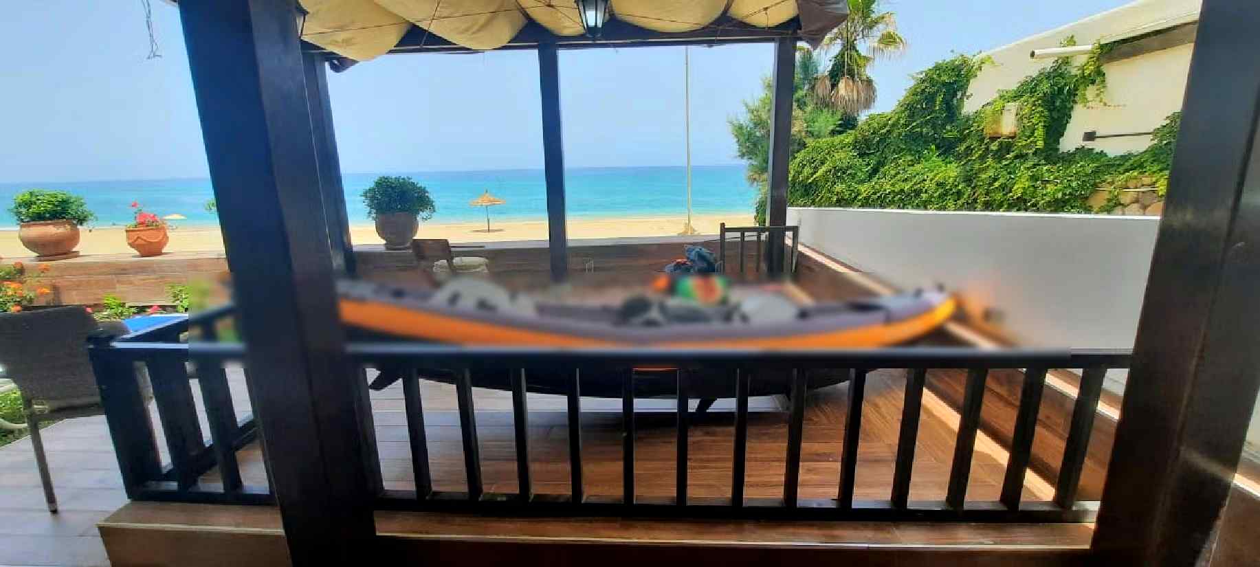 Location villa pied dans l'eau à Kasr Rimal