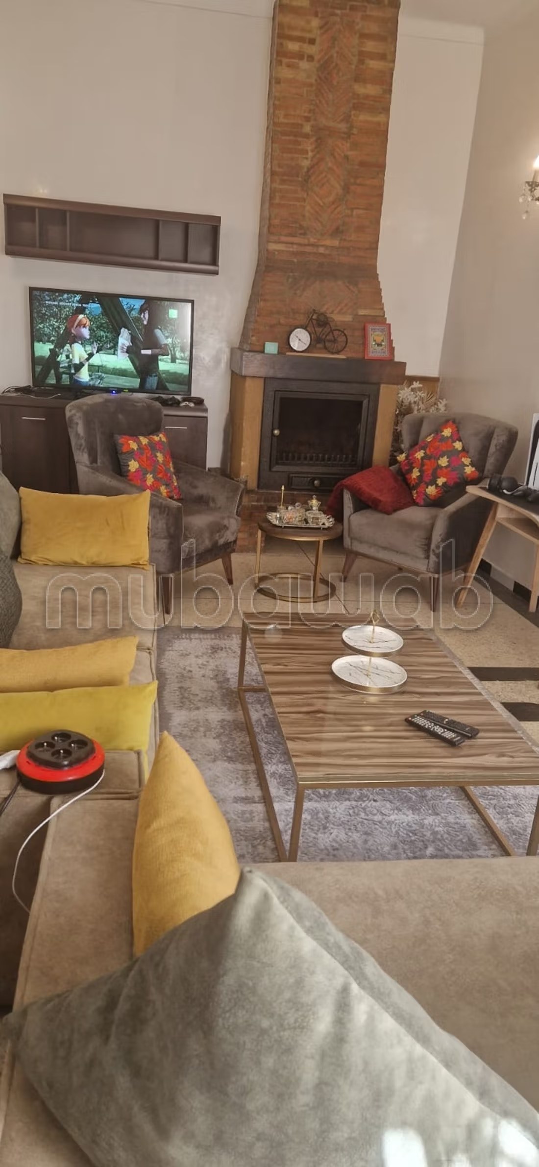Appartement de vacances à louer à Mers Sultan. 
Surface de 70 m². 
Jardin et garage