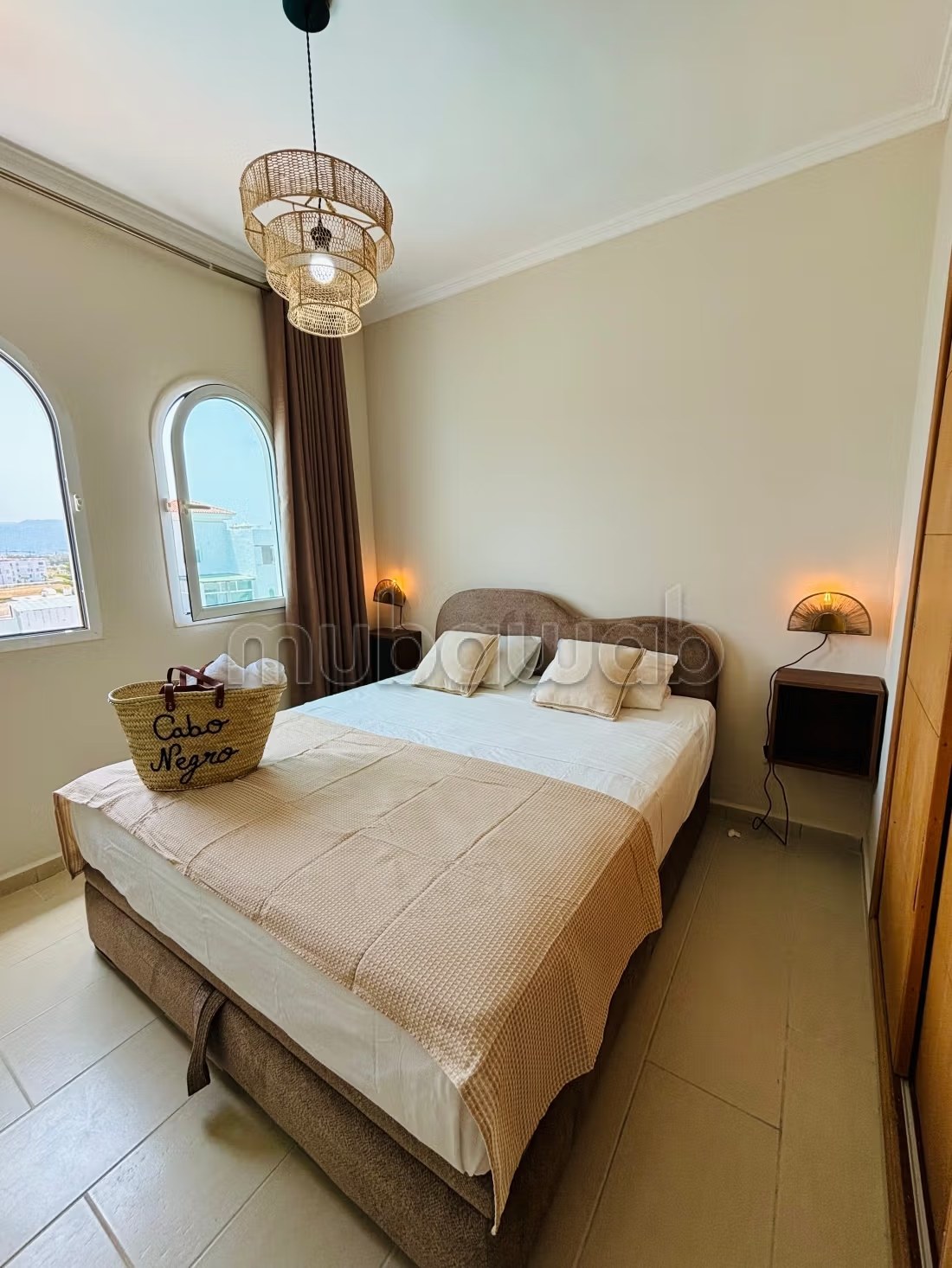 Location d'un appartement à Cabo Negro. 2 belles chambres. Piscine, climatisation - Photo 15