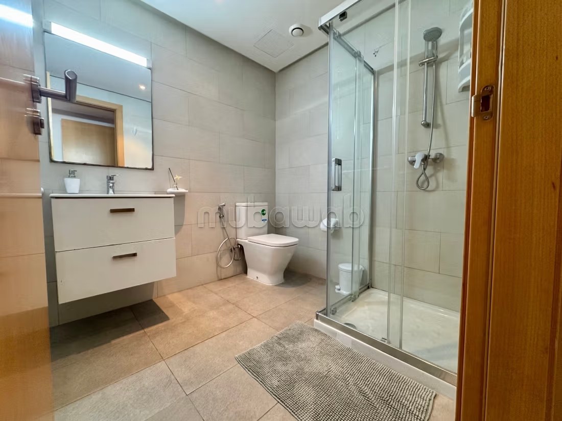 Appartements à louer location saisonnière à Founti.
Superficie 85 m².
Ascenseur et garage - Photo 15