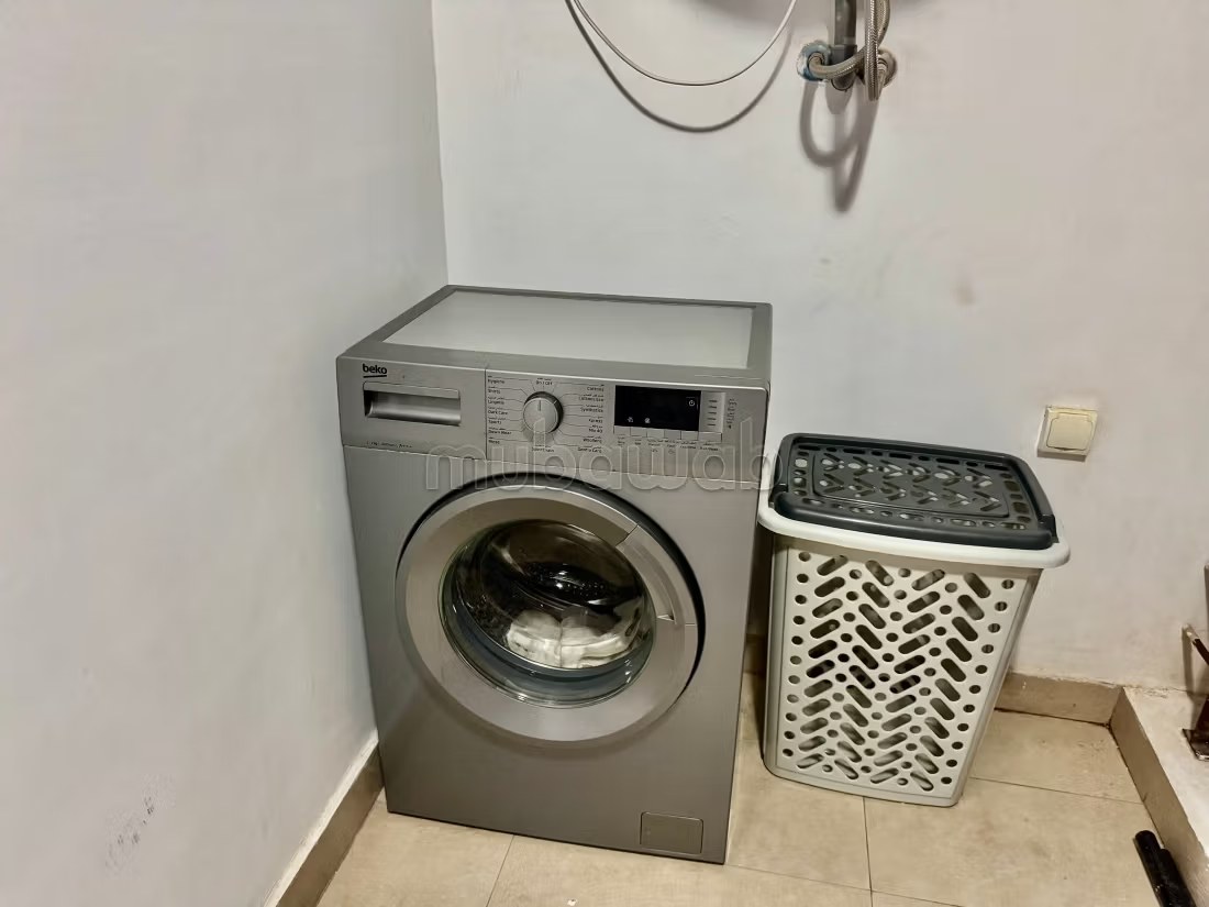 Appartements à louer location saisonnière à Founti.
Superficie 85 m².
Ascenseur et garage - Photo 27