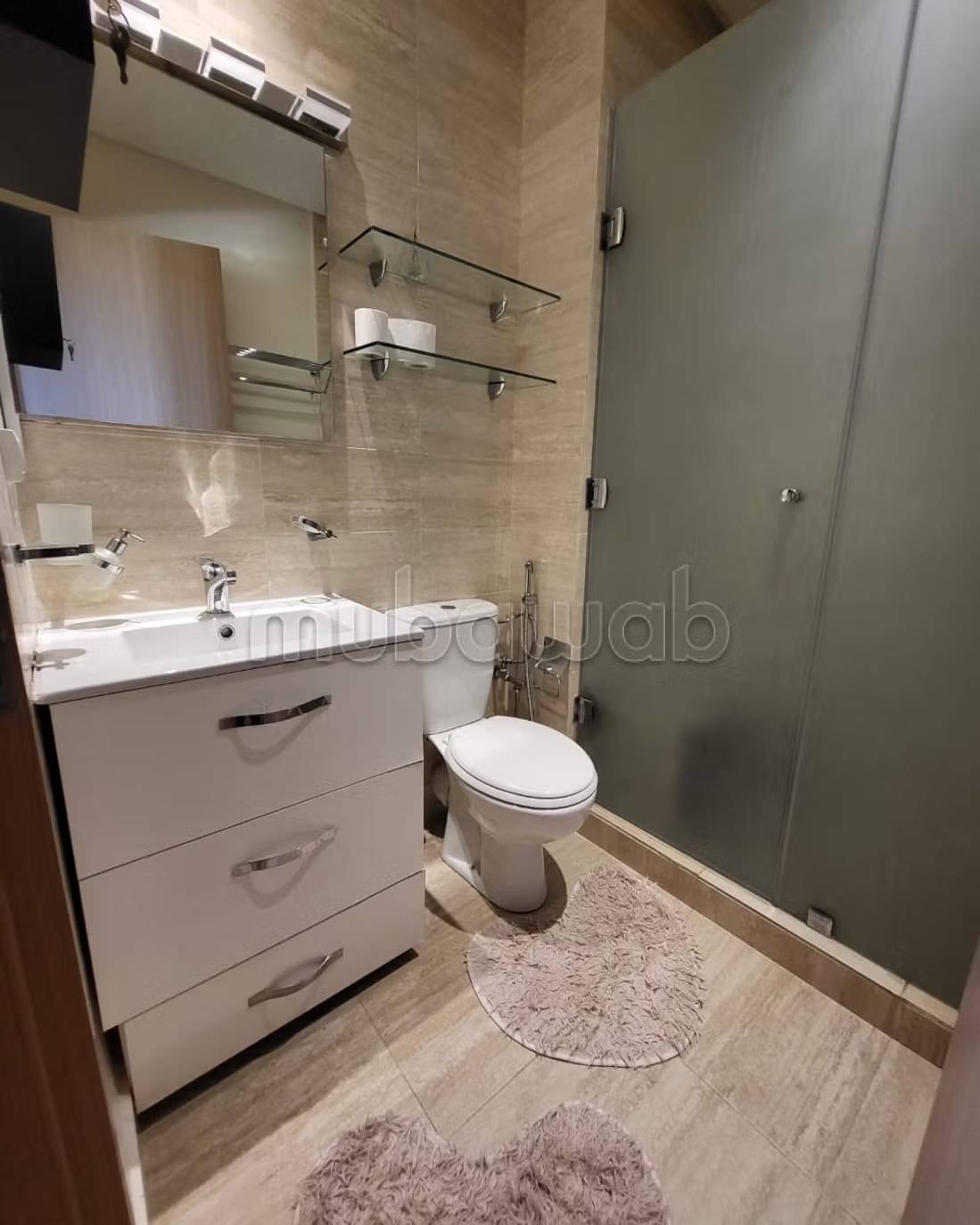 Superbe apparte 3 chs par jour prestigia - Photo 9