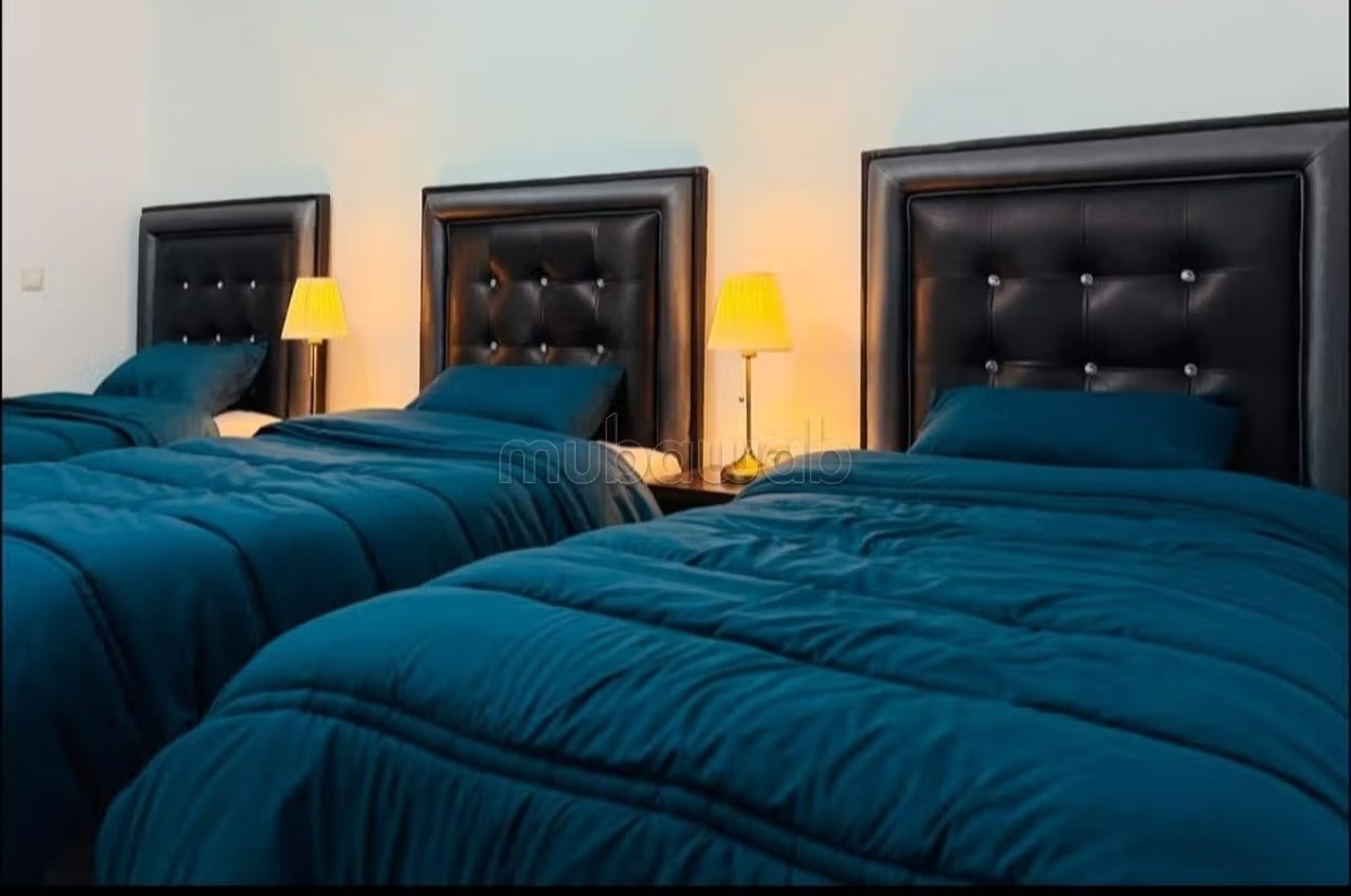 Location d'un appartement en Centre ville. 
3 belles chambres. 
Jardin et terrasse - Photo 8