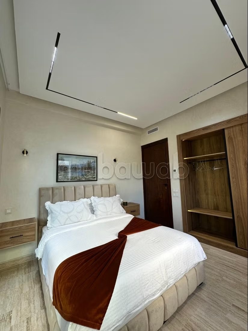 Luxury apartment with swimming pool face to beach in Malabata - Photo 19