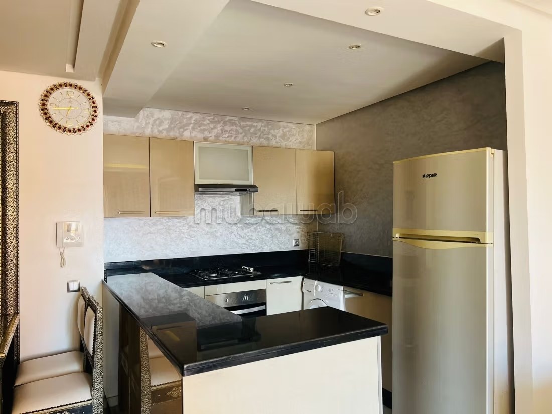 Location d'un appartement à Guéliz. 3 pièces. Concierge et climatisation. - Photo 4