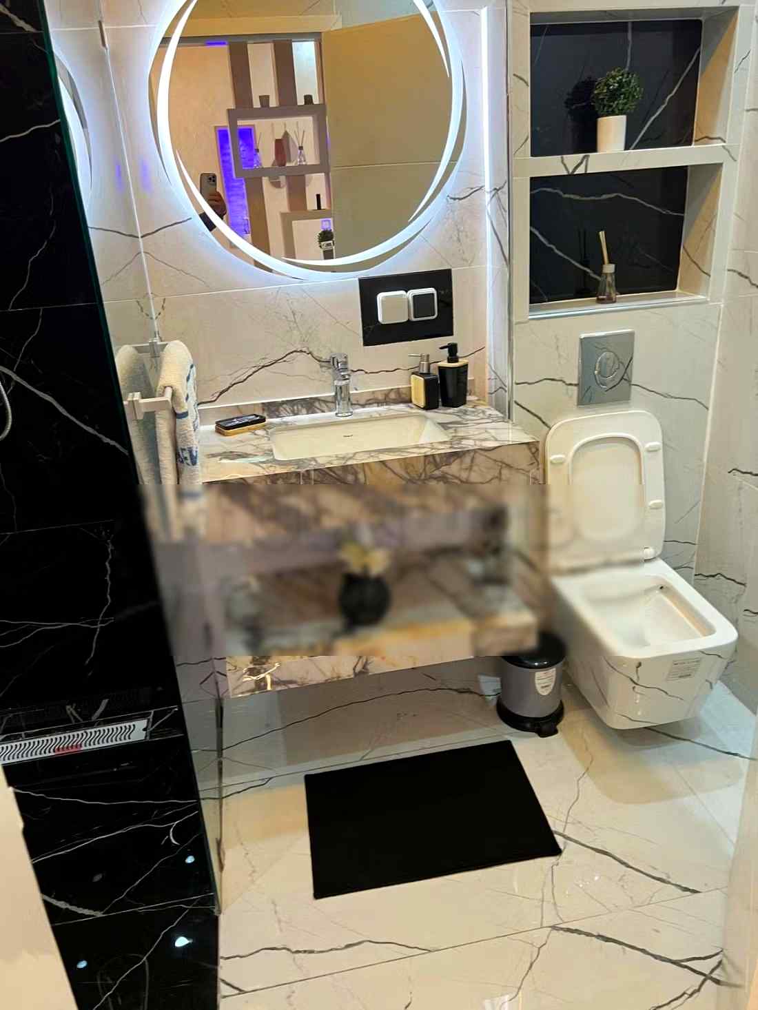 Location d'un appartement à Saïdia. 
Surface totale 89 m². 
Porte blindée et résidence sécurisée