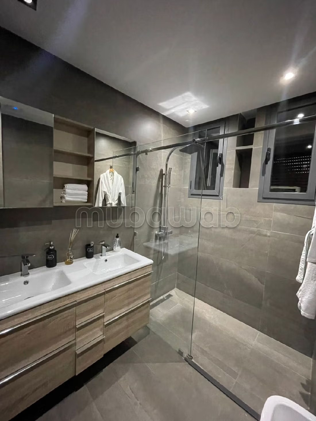 Appartements à louer à Tanger City Center. 2 grandes pièces. Vue sur les montagnes et porte blindée. - Photo 14
