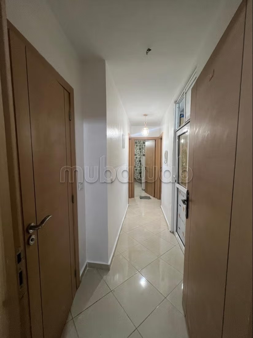 Location d'un appartement à Tanja Balia. Surface totale 40 m². Salon Marocain, sécurité - Photo 7