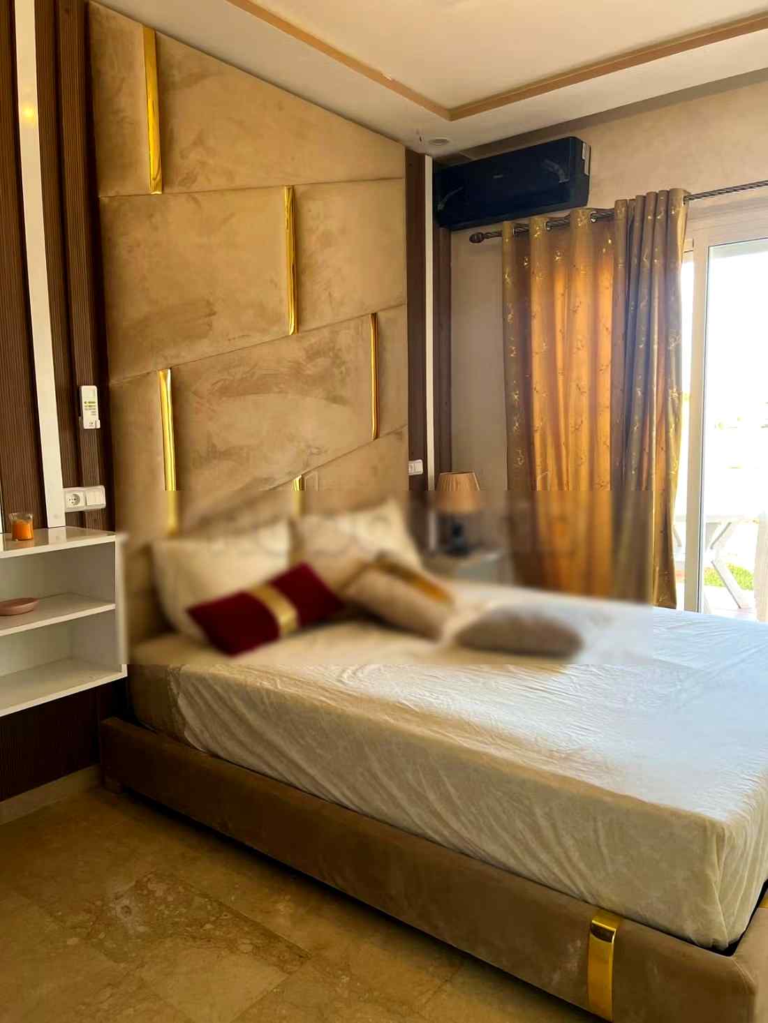 Location d'un appartement à Saïdia. 6 pièces confortables. Vue sur les montagnes, double vitrage