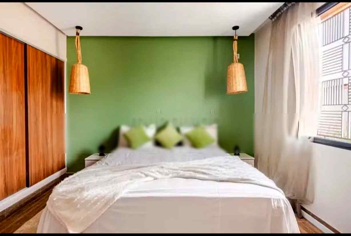 Magnifique villa à louer pour vos vacances à Route de Ouarzazate. 4 pièces. Porte blindée, salon marocain traditionnel