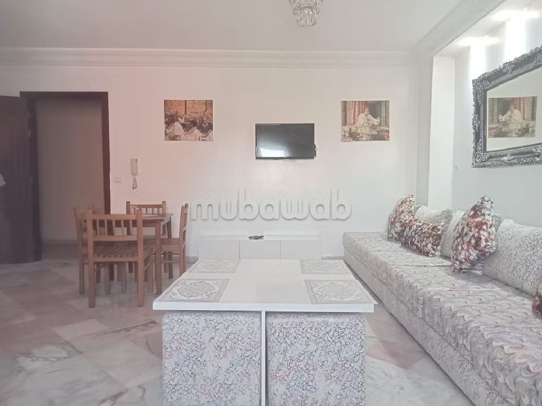 Appartements à louer à Guéliz. 2 belles chambres. Tout confort avec cheminée et climatisation - Photo 4
