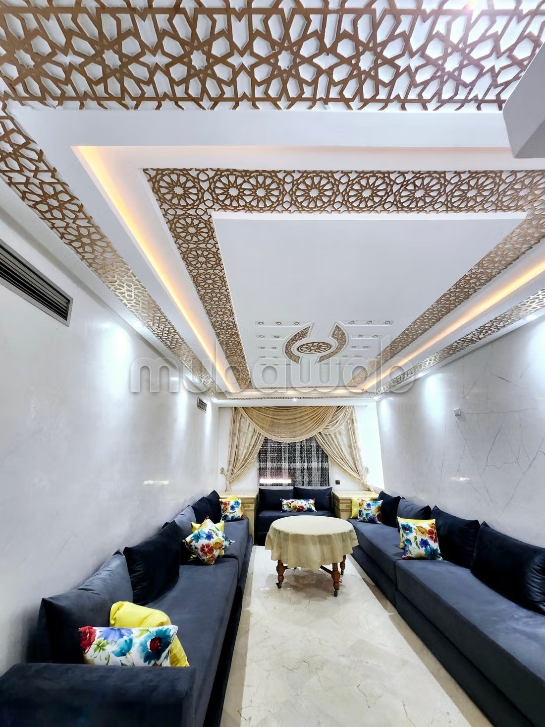 Appartement de vacances à louer à Guéliz. 4 pièces. Salon Marocain, sécurité - Photo 2