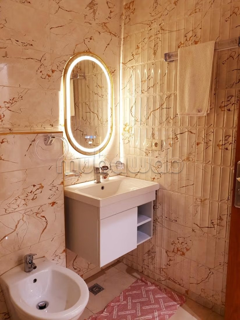 Location saisonnière à Branes 1. Surface de 100 m². Salon traditionnel marocain, résidence sécurisée - Photo 13