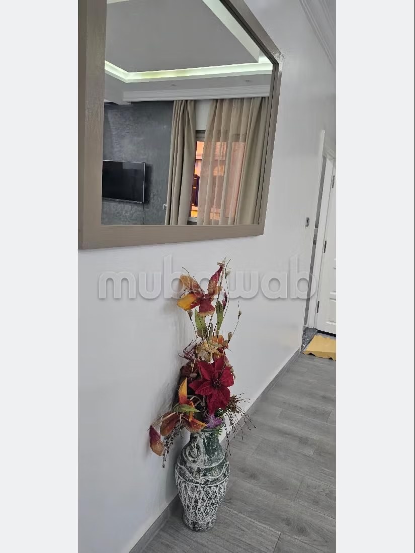 Location saisonnière à Borj. 1 Pièce. Fenêtres avec double vitrage et porte blindée - Photo 8
