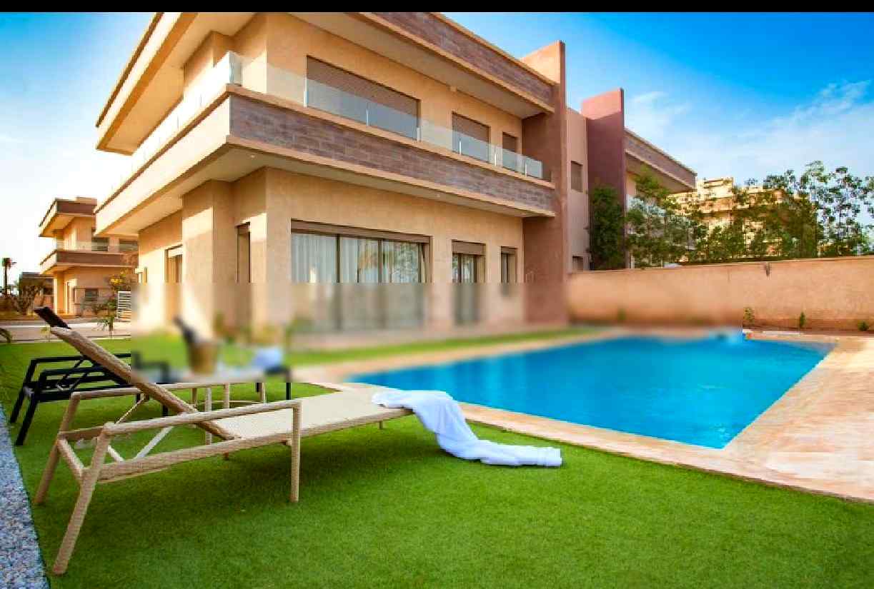Villa moderne au centre - Photo 2