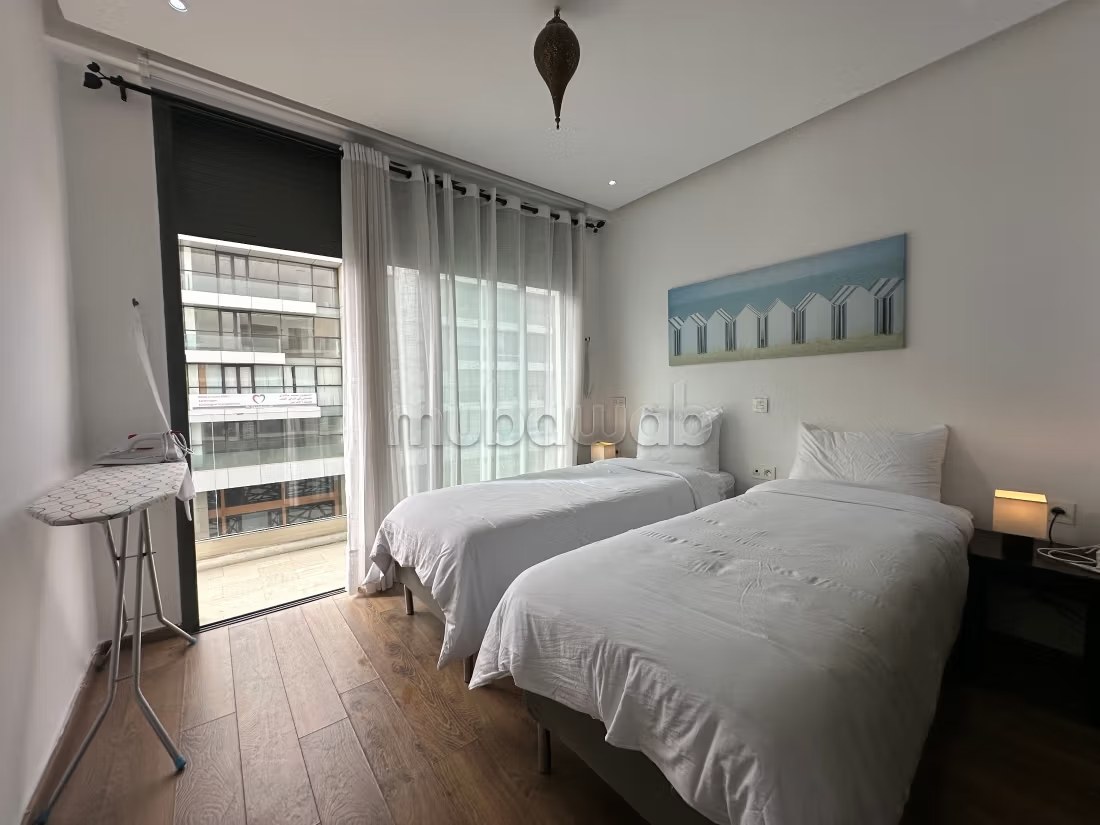 Appartements à louer à Founti. 7 grandes pièces. Avec ascenseur et espace vert - Photo 9
