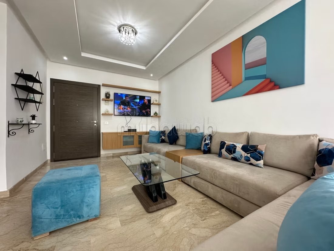 Appartements à louer à Founti. 7 grandes pièces. Avec ascenseur et espace vert - Photo 2